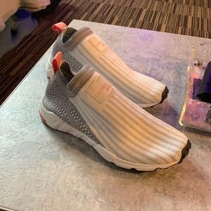 Adidas Sneakers Size 8.5 (Women’s)